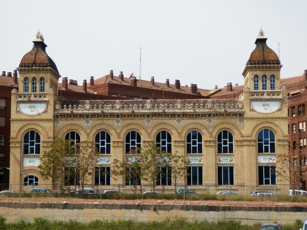 SCPI Comète achète l'Hôtel AZ Orús Factory à Saragosse